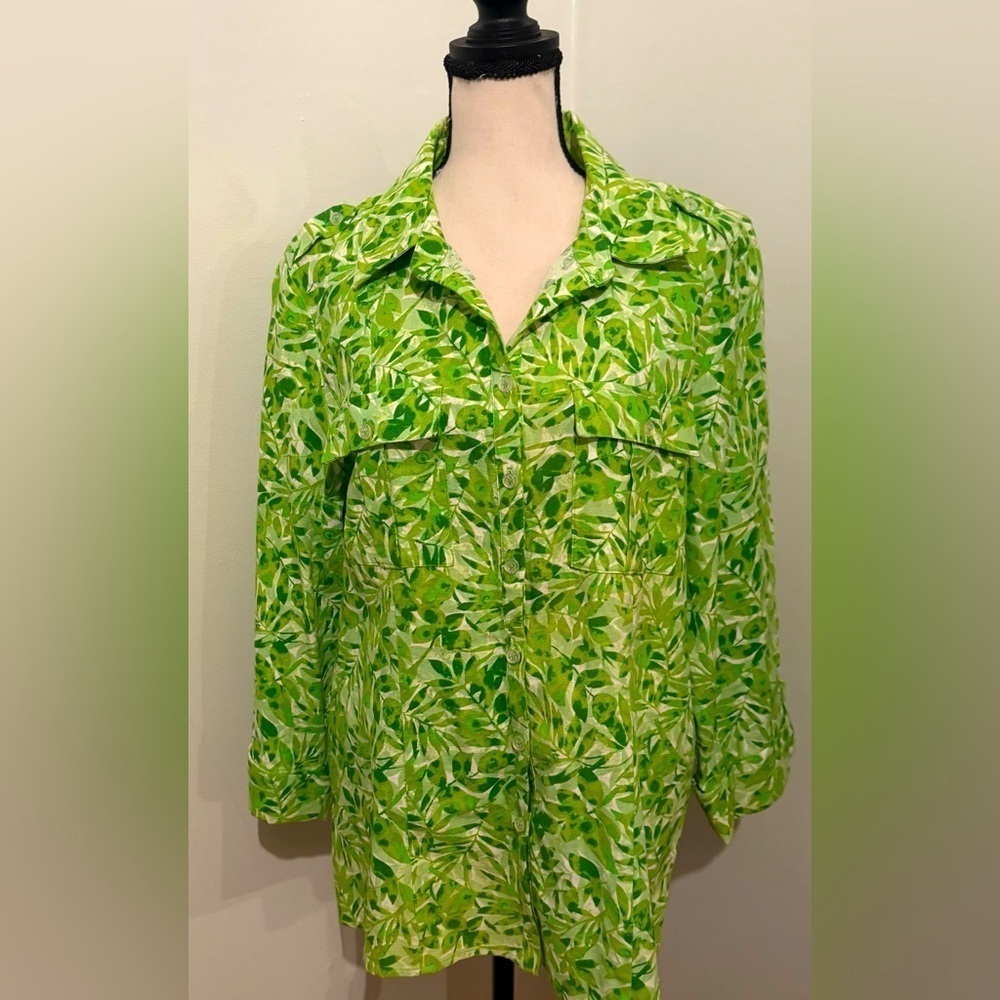 Brandon Thomas Size L Linen Blend Green Tropical Floral Safari 3/4 Sleeve Top